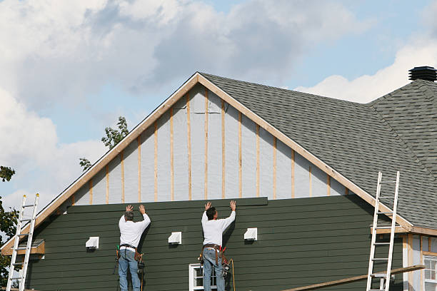 Professional Emergency Siding Repair technician working in Hiddenite, NC