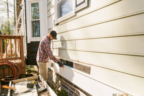 Top rated local Emergency Siding Repair specialists in Hiddenite, NC